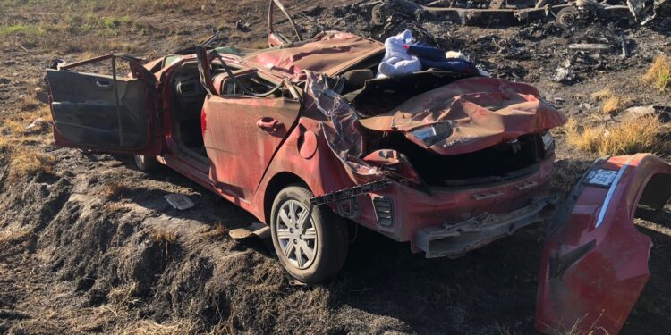 Dos mujeres, un hombre y un bebé resultan lesionados en voladura