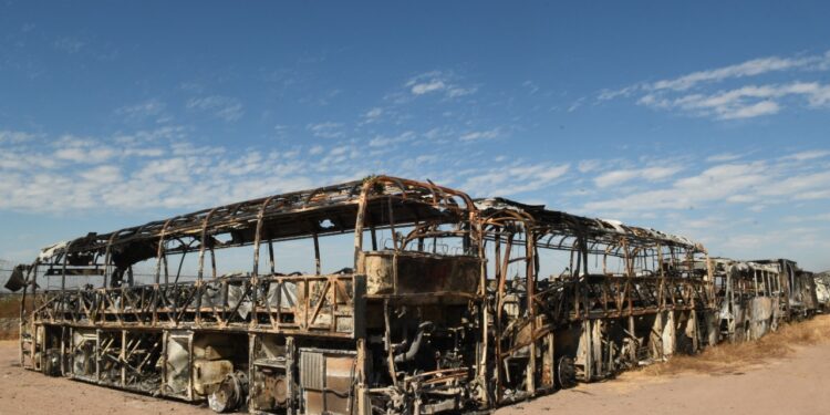 Ayuntamiento restablece la comunicación vial en la ciudad de Culiacán