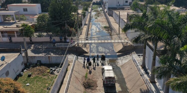 Inicia Juan de Dios Gámez programa de atención a arroyos y canales