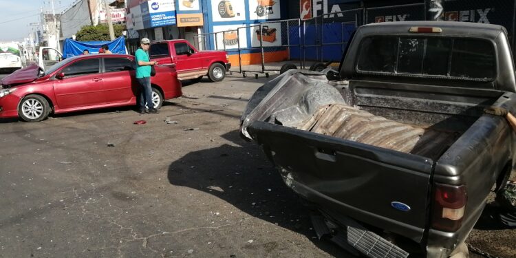 Un herido deja un choque en la colonia Mazatlán