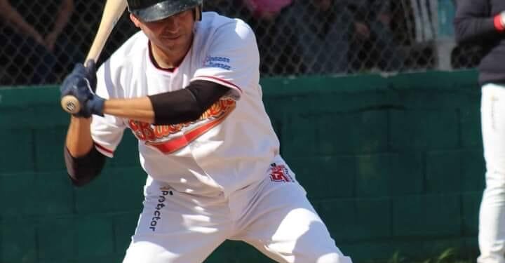 Bachimeto asesta el primer golpe de la serie final de la Liga Municipal de Béisbol, temporada Margoth Urrea