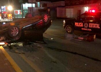 Empleado del Ayuntamiento de Salvador Alvarado murió está madrugada en una volcadura