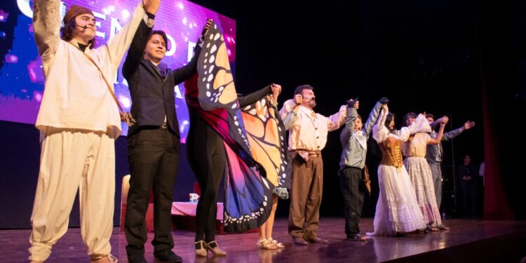 Realizan obra de teatro ante familias e infantes para reforzar los espacios de paz