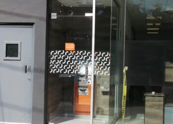 Ladrones intentan saquear cajero automático del Cuontry Club