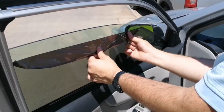 Llama Seguridad Pública de Elota a retirar polarizados en vehículos