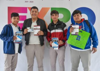 EXPO Universidad de Gobierno municipal reúne a cientos de estudiantes