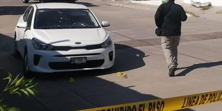 Hallan auto que presuntamente fue utilizado en tiroteo con la Guardia Nacional