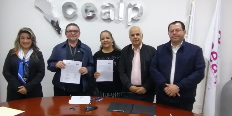 CEAIP y Asociación de Periodistas 7 de Junio firman convenio de colaboración