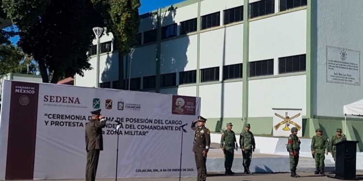 El general Alfredo Salgado Vargas rinde protesta como comandante de la Novena Zona Militar