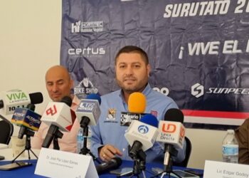 Alcalde de Badiraguato lleva apoyos a familias afectadas por el frío