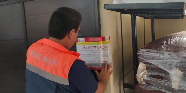 Clausura COEPRISS funeraria de Guasave por incumplir con norma sanitaria