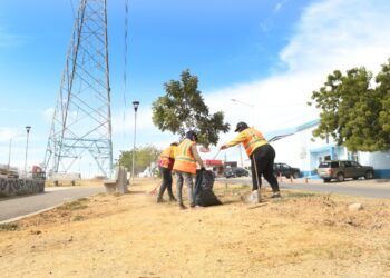 Acondicionan Parque Lineal sobre el bulevar Las Torres