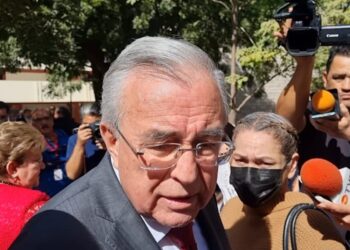 Rocha se compromete a apoyar a familia de sinaloense asesinado en Estados Unidos; “Que vayan a Comisión de Víctimas”, pide