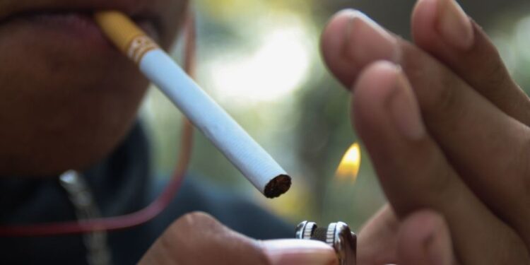 ¿Dónde sí y dónde no se podrá fumar por nuevo reglamento?