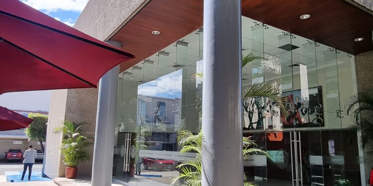 En sesion secreta Diputación Permanente turna solicitud de juicio de prodecencia contra  “El Químico” Benítez