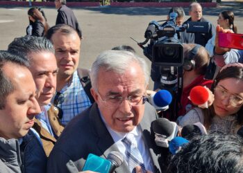 Rocha Moya aseguró que no existe distanciamiento con el Ejército