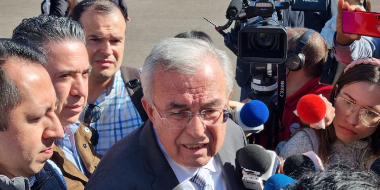 Rocha Moya aseguró que no existe distanciamiento con el Ejército