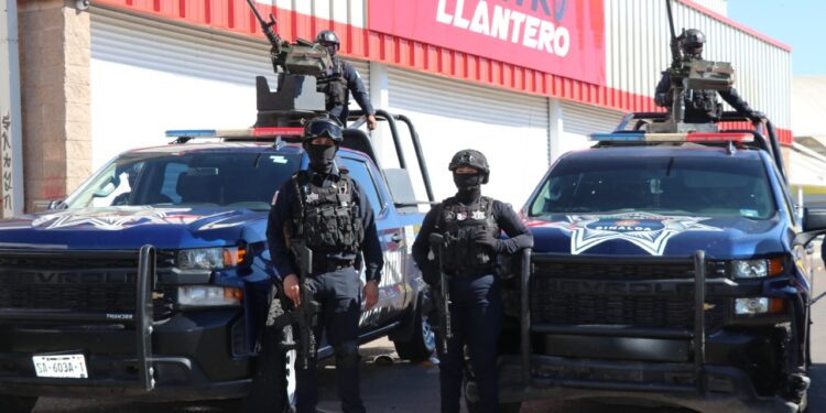 Atacan a balazos a  Policía de Culiacán