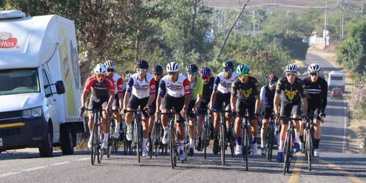 Arranca con gran éxito la ruta ciclista ‘Gran Fondo Surutato 2023’