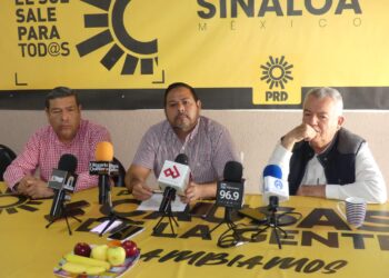 Llama PRD a Rocha Moya que haga algo en contra del aumento en casetas