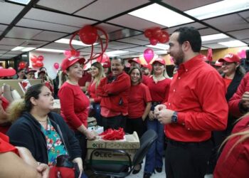 Trabajadores de base reciben muy bien a Michel Benítez Uriarte
