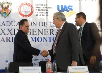 Rocha reitera su compromiso con la UAS y respeto a su autonomía