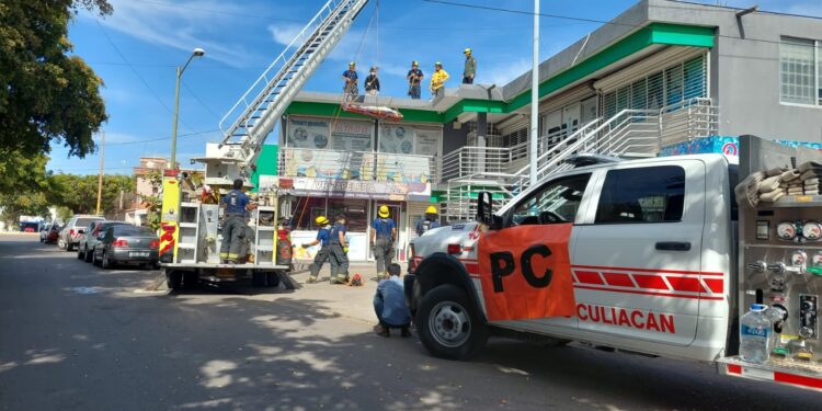 Muere electrocutado adulto mayor en Villa Universidad