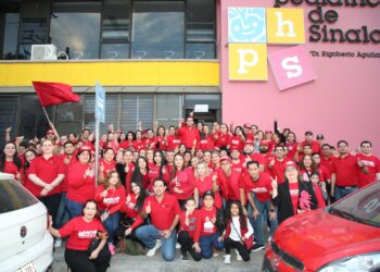 Michel Benítez se compromete con los trabajadores del Hospital Pediátrico de Sinaloa