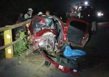 Grave agente de la Guardia Nacional tras choque contra el barandal de un puente en El Sauz
