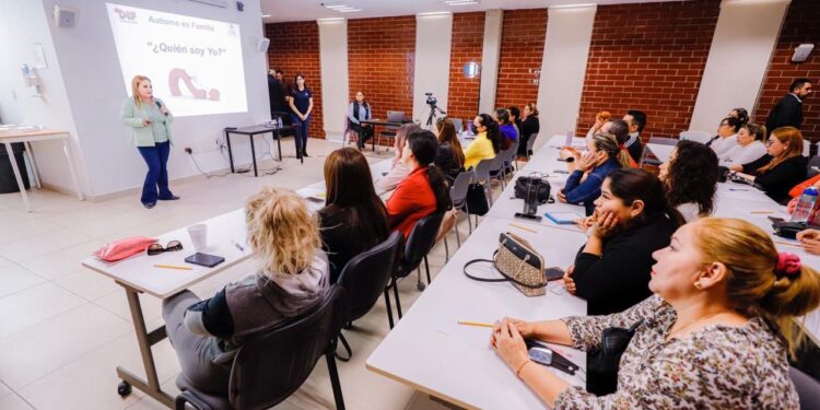 DIF Sinaloa pone en marcha “Autismo en Familia”