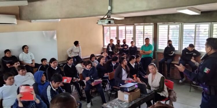 En Badiraguato el gobierno trabaja por una convivencia sana en las escuelas