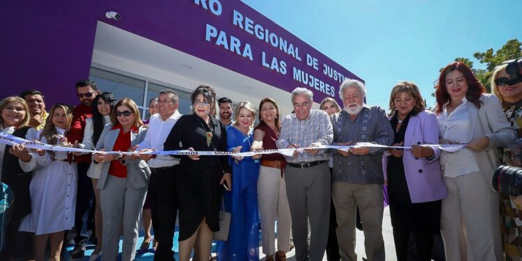 Inaugura Rocha Centro Regional de Justicia para las Mujeres en Mazatlán