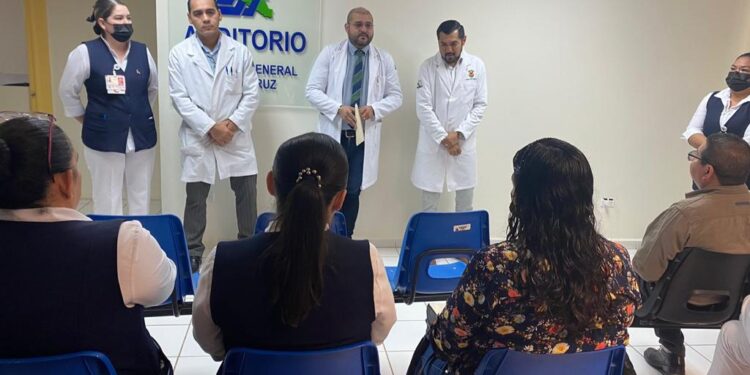 Imparten curso de actualización pediátrica a personal de enfermería del Hospital General de La Cruz de Elota