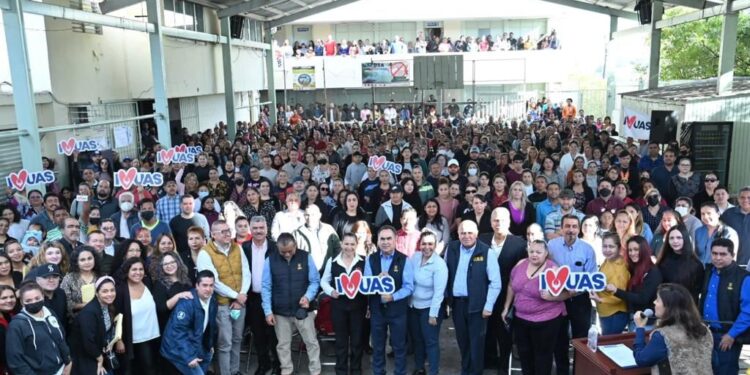 Con una educación integral de calidad para sus hijos, la UAS retribuye a los padres de familia su confianza en la institución