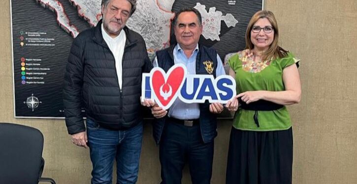 Rector aborda con autoridades de la SEP Federal temas sobre el fortalecimiento de la Universidad