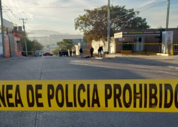 Hallan sin vida a un hombre; investigan si fue asesinado