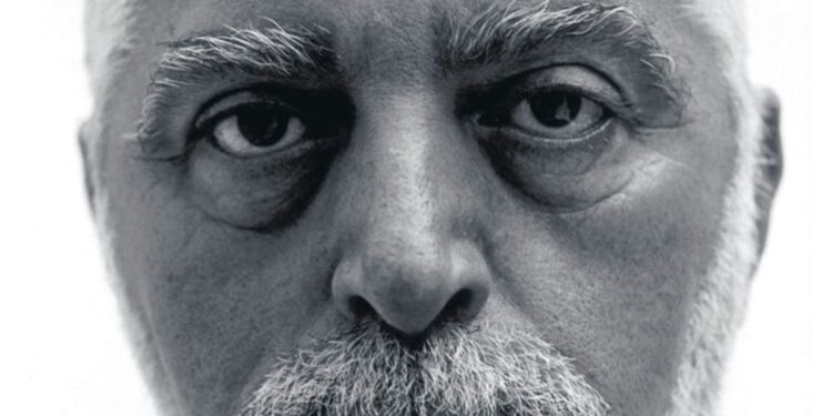 Paco Rabanne, el diseñador español, falleció a los 88 años de edad