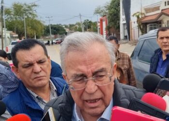 “El rector, Héctor Cuén y los diputados salieron como PAS, eso es justamente lo que no deben hacer”: Rocha Moya