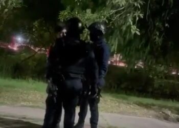 Video. Policías agreden a un joven en Culiacán; Descartan reporte y que sean estatales