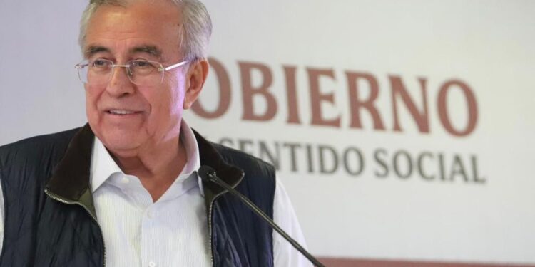 Rocha anuncia nuevos proyectos turísticos para Sinaloa