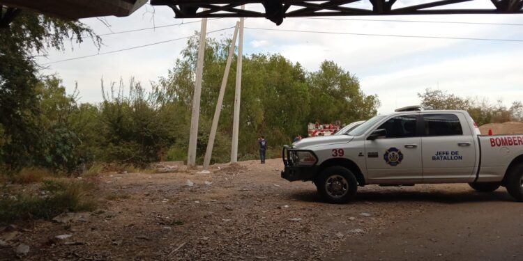 Localizan a un hombre sin vida flotando en el río Tamazula