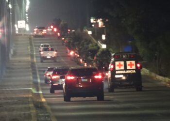 Más militares llegan a Culiacán