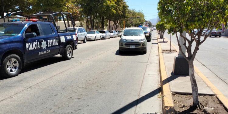 Lanzan “ponchallantas” en pleno centro de Guamúchil