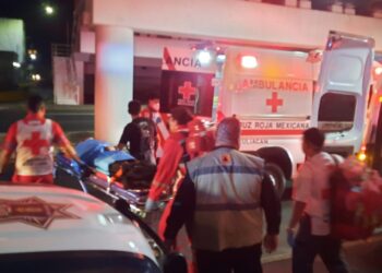 Herido joven al caer con todo y auto al río Tamazula