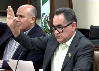 “No debemos  distraernos de nuestros deberes” rector de la UAS al anunciar suspensión de marcha