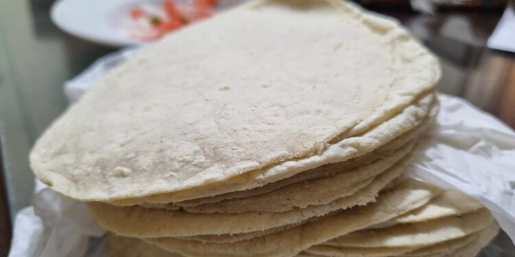 ¡Que baje, que baje! Buscan establecer el precio del kilo de tortilla a 25 pesos