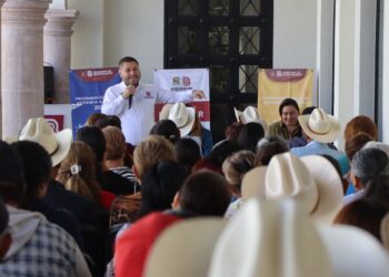 ¡Es un hecho! Familias badiraguatenses ya se ven beneficiadas con tortillas y leche gratuitas