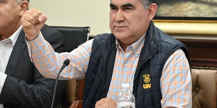 ASE no puede auditar cuotas de estudiantes, no tiene facultades: Rector