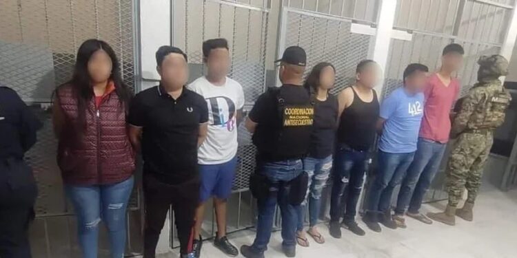 Captura la Marina a 7 miembros del CJNG en Colima