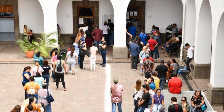 Cajas del Ayuntamiento permanecerán cerradas jueves, viernes y sábado
